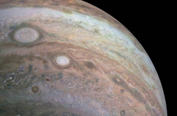 NASA показало новый снимок Юпитера