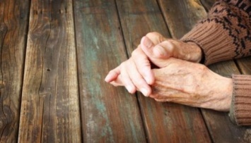 В Иране от коронавируса вылечилась 107-летняя старушка