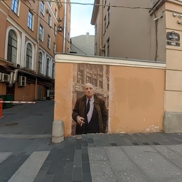 В Петербурге закрасили граффити в честь 80-летия Бродского