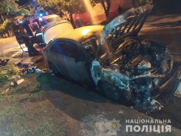В Кременчуге сгорело четыре автомобиля