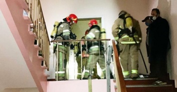 В Александровской больнице Киева произошел пожар, главврач заявляет о поджоге (ФОТО)