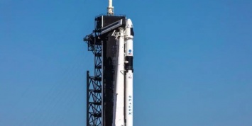 SpaceX и NASA завершили все тесты для исторического полета