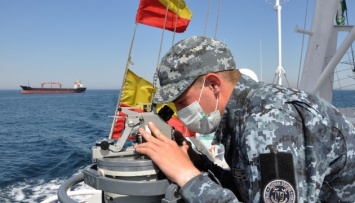 Украинские пограничники зафиксировали корабли ЧФ РФ в районе газовых месторождений