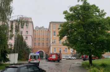 Прокуратура завела дело по факту пожара в Александровской больнице
