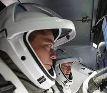 Астронавты NASA и SpaceX запускают «важную веху в глобальном космическом секторе»