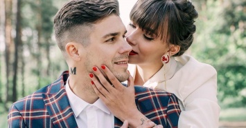 Экс-холостяк Дмитрий Черкасов снялся с женой в фотосессии в стиле Love Story