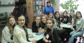 Педагог из Харькова стала одним из лучших руководителей детских кружков в Украине