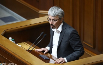 "Укркинохроника" обвинила Ткаченко в попытке рейдерского захвата