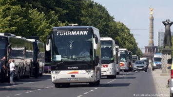 Автобусные компании ФРГ добиваются финансовой помощи от Берлина
