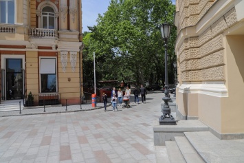 Сквер Пале-Рояль в Одессе станет пешеходной зоной. Фото, видео