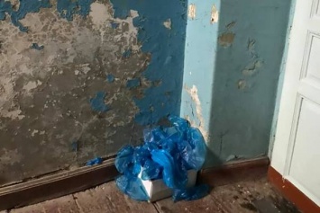 ''Как в фильме ужасов'': в сети показали условия больницы под Тернополем