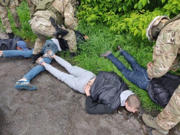 На въезде в Винницкую область задержали еще пятерых участников перестрелки в Броварах. Фото