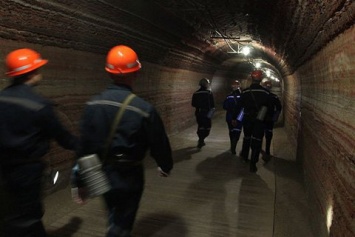 На шахте в Кировоградской области из-за сбоя работы подъемника пострадали шестеро горняков