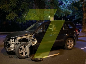 В Одессе пьяный следователь ГБР за рулем "Сузуки" сбил мотоциклиста