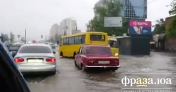 "Грядет Большая вода". Киевлян предупредили о значительном ухудшении погодных условий