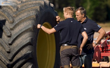 Шведские фермеры выбирают индийские шины BKT Agrimax Force