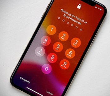 Apple просит владельцев iPhone как можно быстрее установить iOS 13.5 для их же безопасности