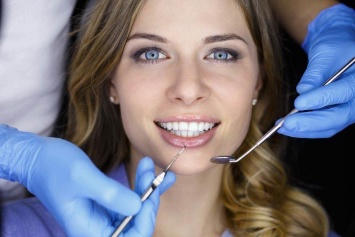 5 причин не откладывать комплексную чистку зубов