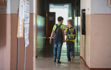 В Крыму школам поручили готовиться к дистанционному обучению с 1 сентября