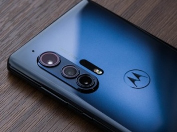 Камера флагманского Motorola Edge+ получила вердикт от экспертов DxOMark