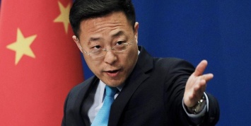 В Китае пригрозили Британии последствиями за вмешательство в дела Гонконга