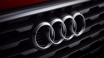Audi вывела на тесты новый Audi E-Tron GT