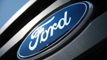 В компании Ford считают, что низкие цены на бензин не убьют спрос на электрокары