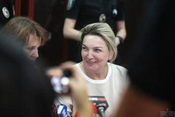 Суд отменил арест экс-главы Минздрава Богатыревой