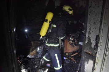 Молодой одесский пожарный вынес из огня ребенка, но подвигом это не считает