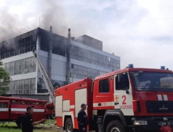 В Запорожье на обувной фабрике Mida произошел пожар