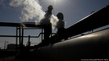 СМИ сообщили о возобновлении нефтедобычи еще на одном месторождении в Ливии