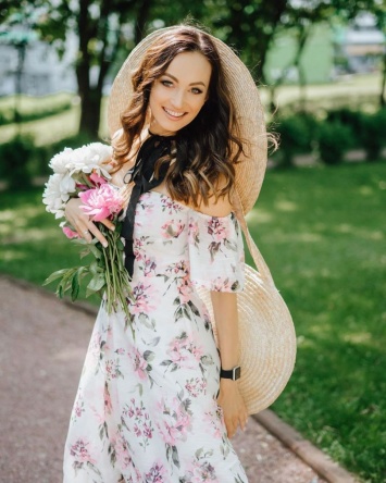 Какая красавица! Экс-жена Владимира Остапчука произвела фурор в сети кадрами из новой фотосессии