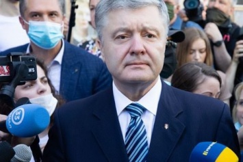 Порошенко с группой депутатов пришел в офис Венедиктовой