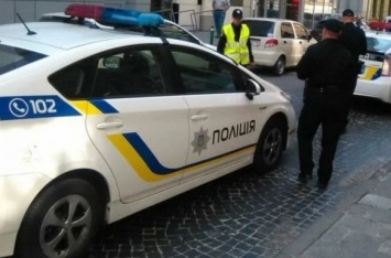 Сели в такси и пропали: во Львове загадочно исчезли две школьницы