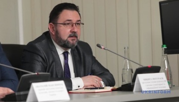 Потураева избрали председателем гуманитарного комитета ВР