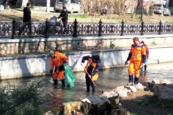 В Симферополе Салгир будут регулярно чистить экскаваторами