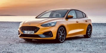 «Девочкам это нравится»: двухпедальный Focus ST