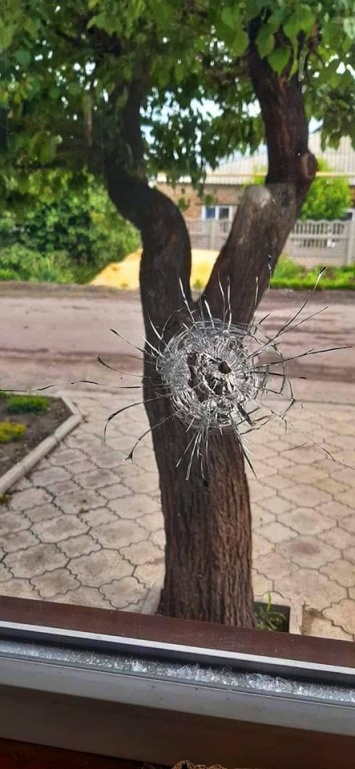 В Марьинке российские оккупанты обстреляли мирный дом: подробности происшествия