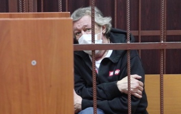 Алкоголь и наркотики в крови: стали известны результаты экспертизы российского актера Ефремова