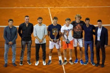 Тренер Джоковича и еще два топ-теннисиста сдали положительный тест на COVID-19