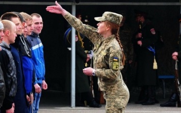 Несчастная любовь привела херсонского призывника в военкомат