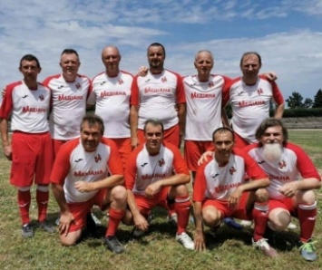 Ветераны футбола из Мелитополя стали призерами Чемпионата Украины (фото)