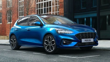 Ford показал гибридную версию популярного Focus