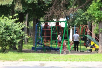 На Кичкасе в Запорожье заканчивают реконструкцию парка за 4 миллиона гривен, - ФОТО