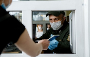 В Украине должникам по оплате коммуналки могут ограничить выезд за границу