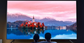Redmi умудрилась продать за полдня 1500 огромных 98-дюймовых телевизоров Smart TV Max