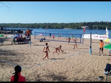 Николаевские пляжные волейболистки в первом туре чемпионата Украины вошли в топ-5