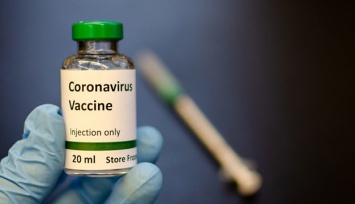 Китай сообщил об успешном тестировании на людях вакцины от COVID-19