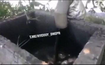 Вонь из канализационного коллектора терроризирует жителей нескольких микрорайонов Днепра