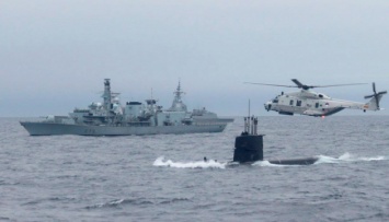 НАТО проводит масштабные морские маневры в высоких широтах